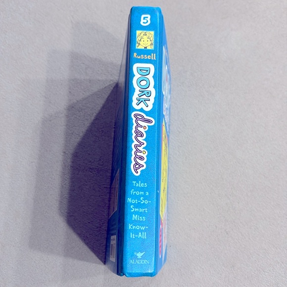 Dork Diaries: Tales #5 - NOT-SO-Smart Miss Know-It-All by Rachel Renee Russell ! - Picture 5 of 12